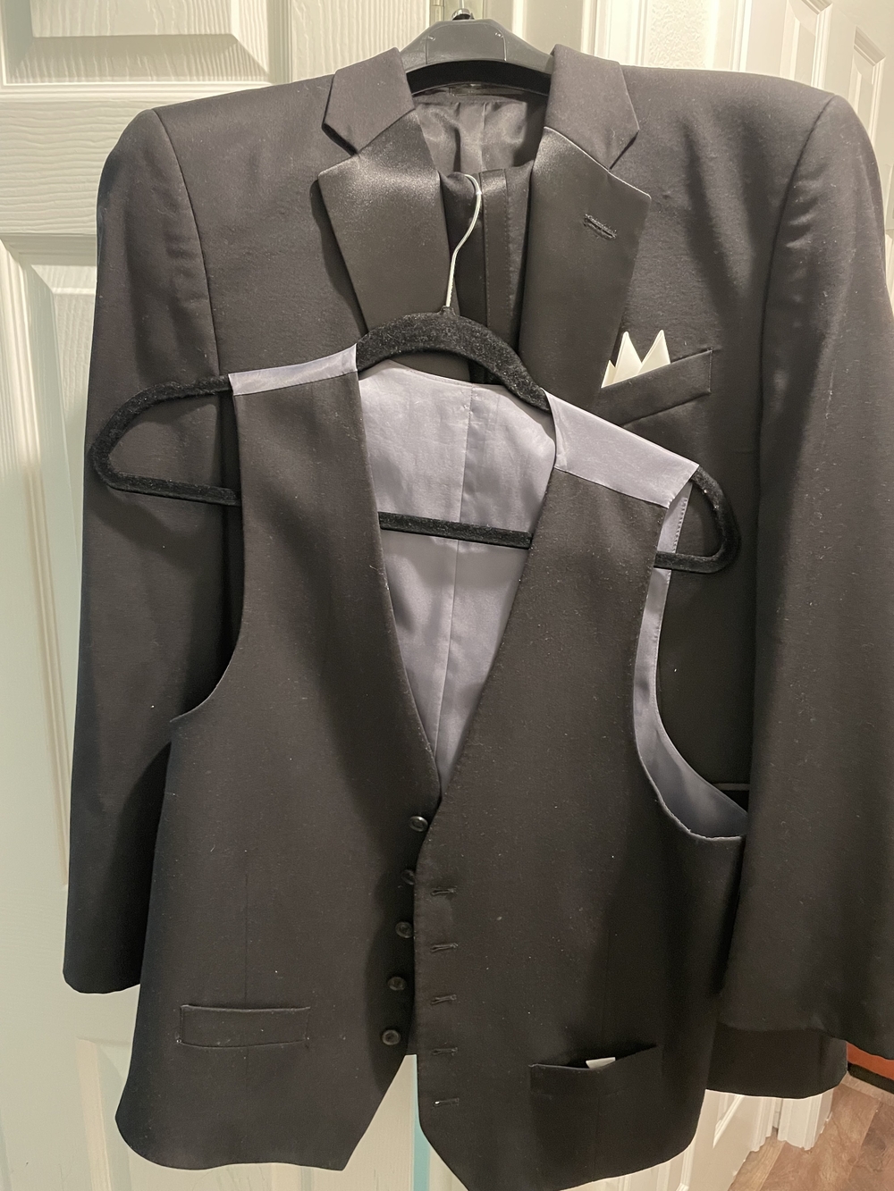 Classic Black Men's Tuxedo